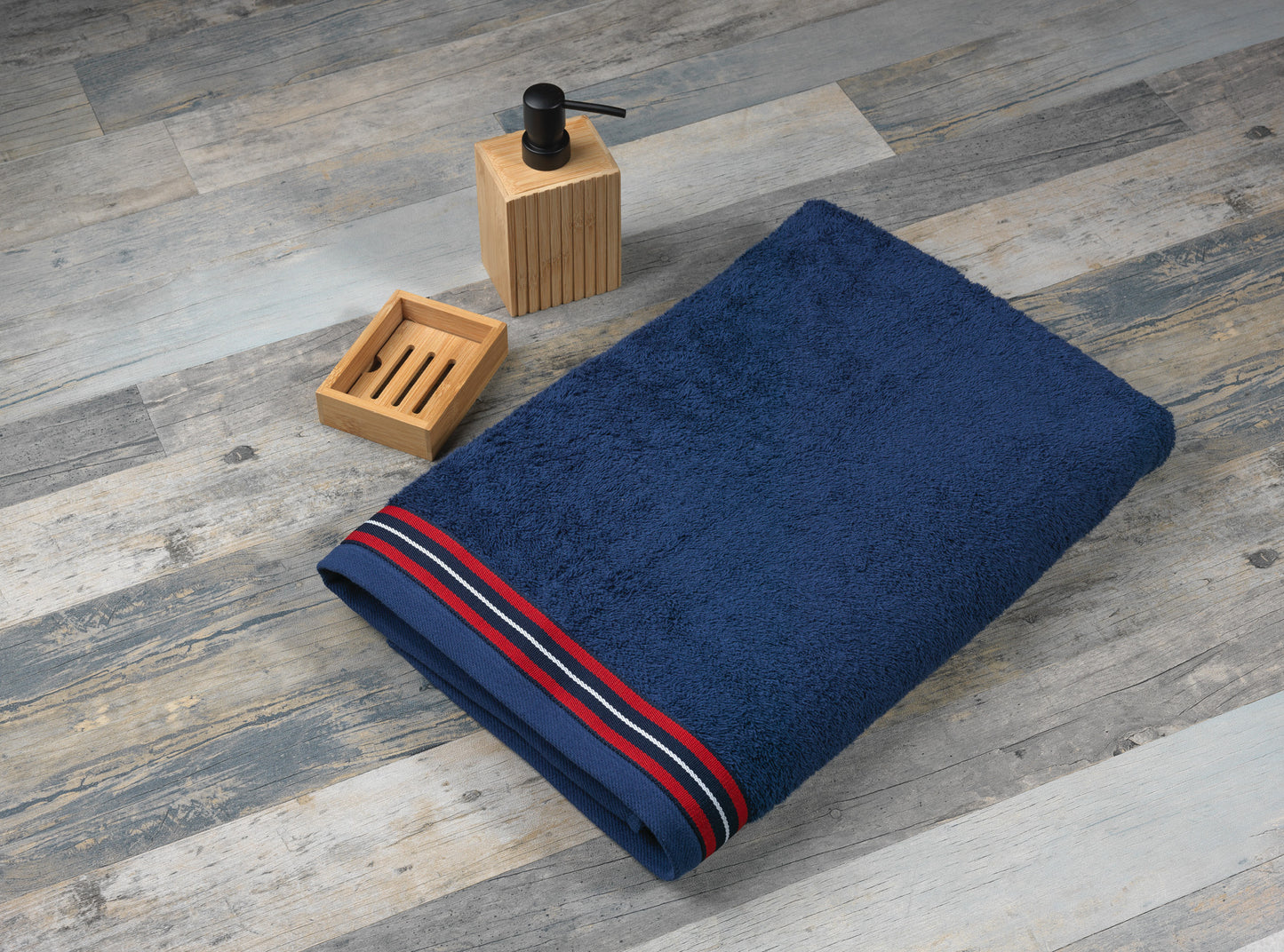 Blue pool towel with braid