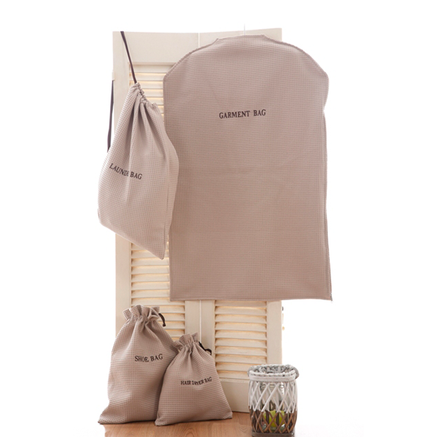 Clothes storage case